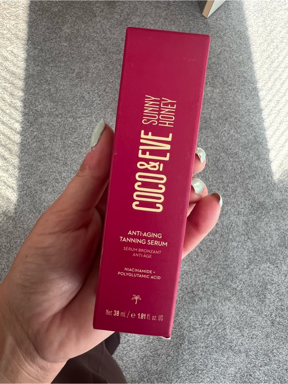 Coco & Eve Sunny Honey Anti-Aging Tanning Serum - face and neck